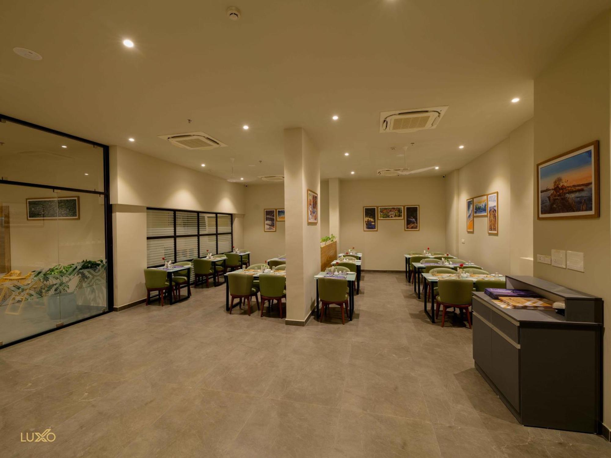 Luxo Kochi Hotel Ngoại thất bức ảnh