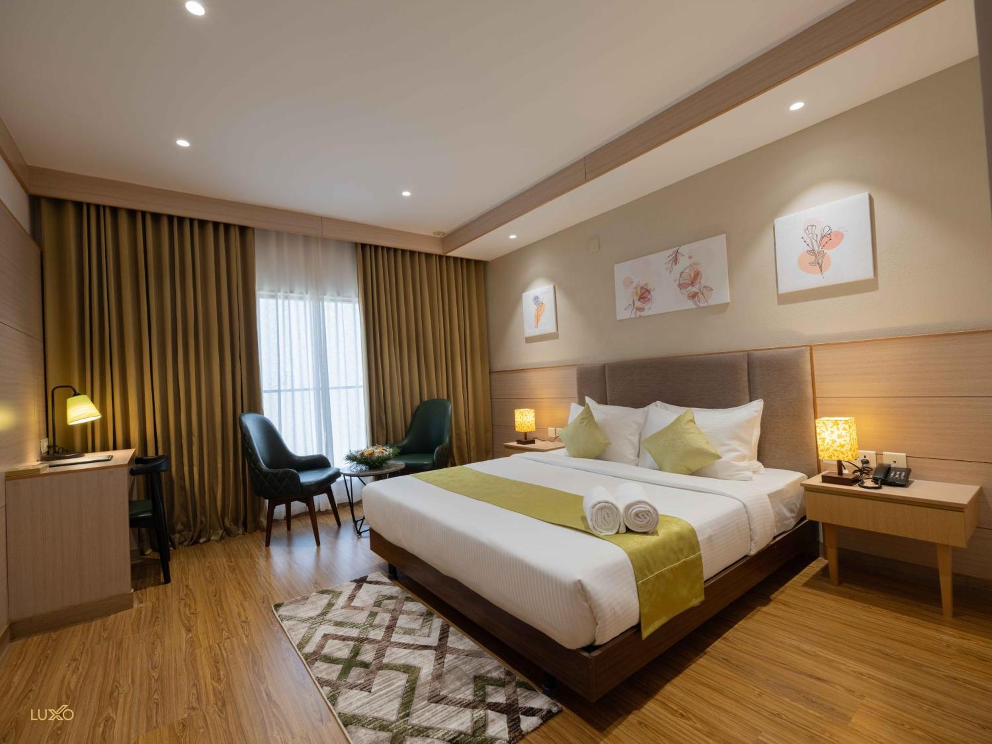 Luxo Kochi Hotel Ngoại thất bức ảnh