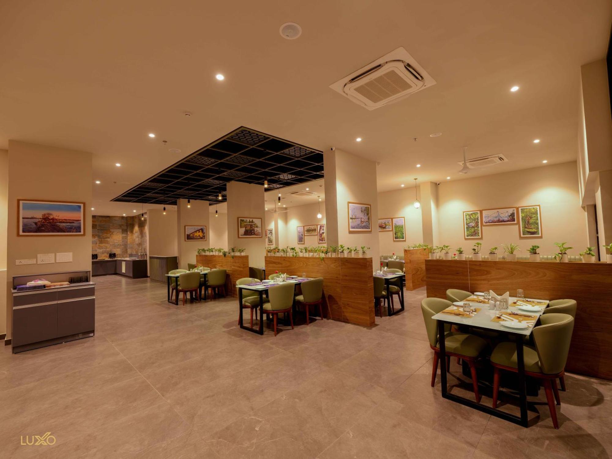 Luxo Kochi Hotel Ngoại thất bức ảnh