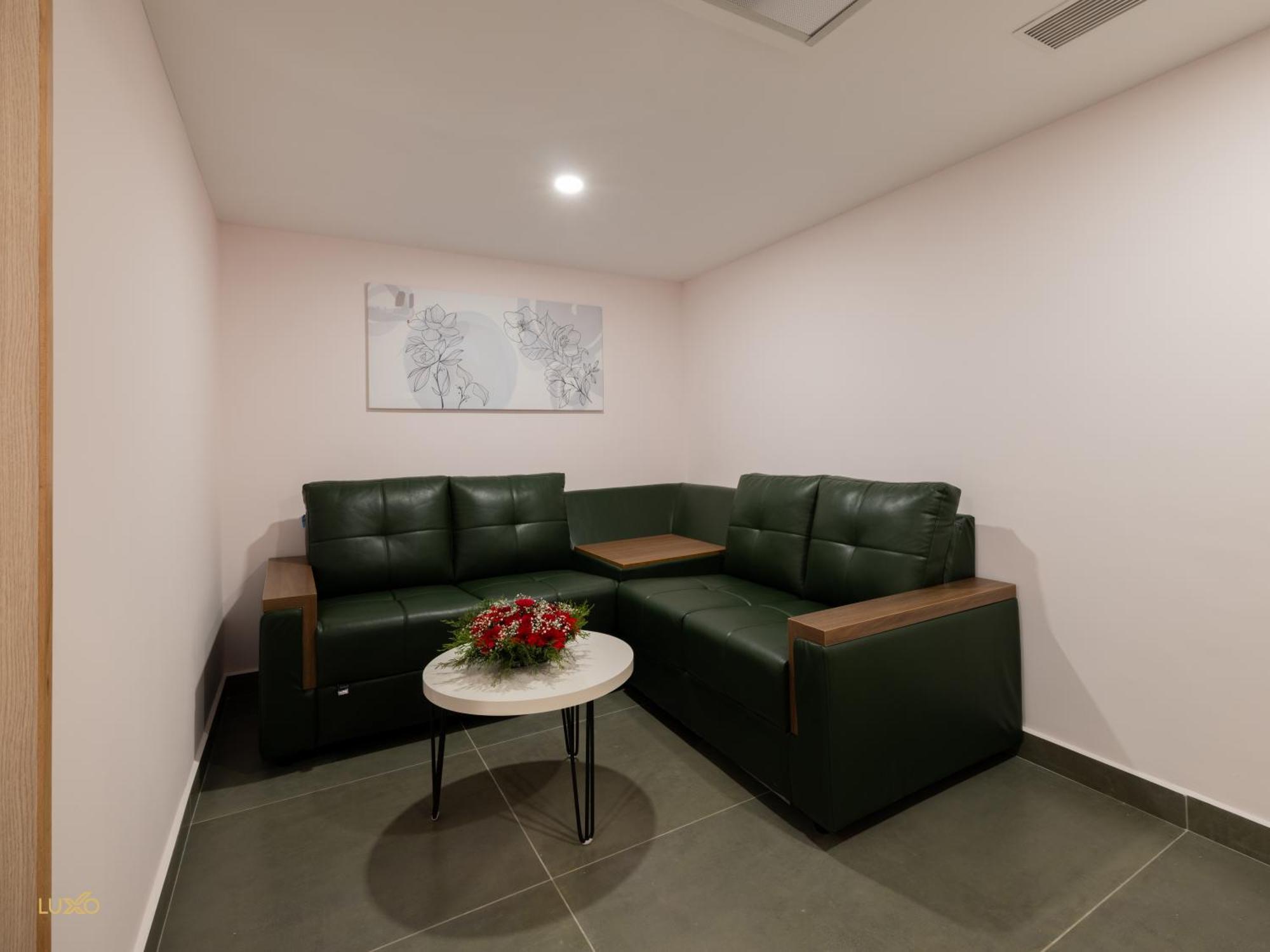 Luxo Kochi Hotel Ngoại thất bức ảnh