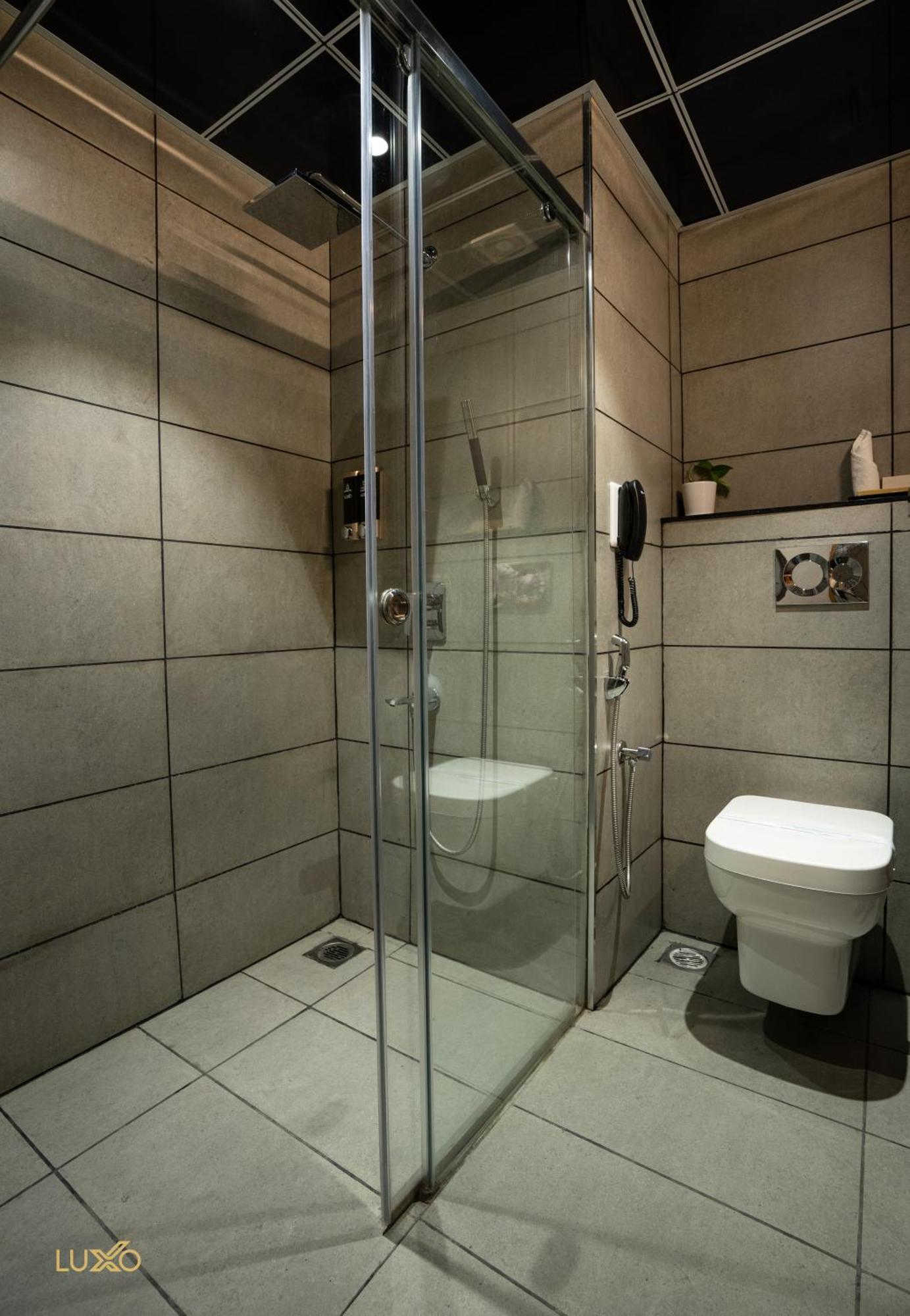 Luxo Kochi Hotel Ngoại thất bức ảnh